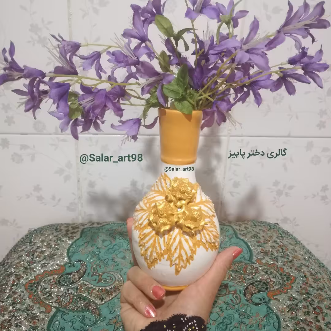گلدان سفالی