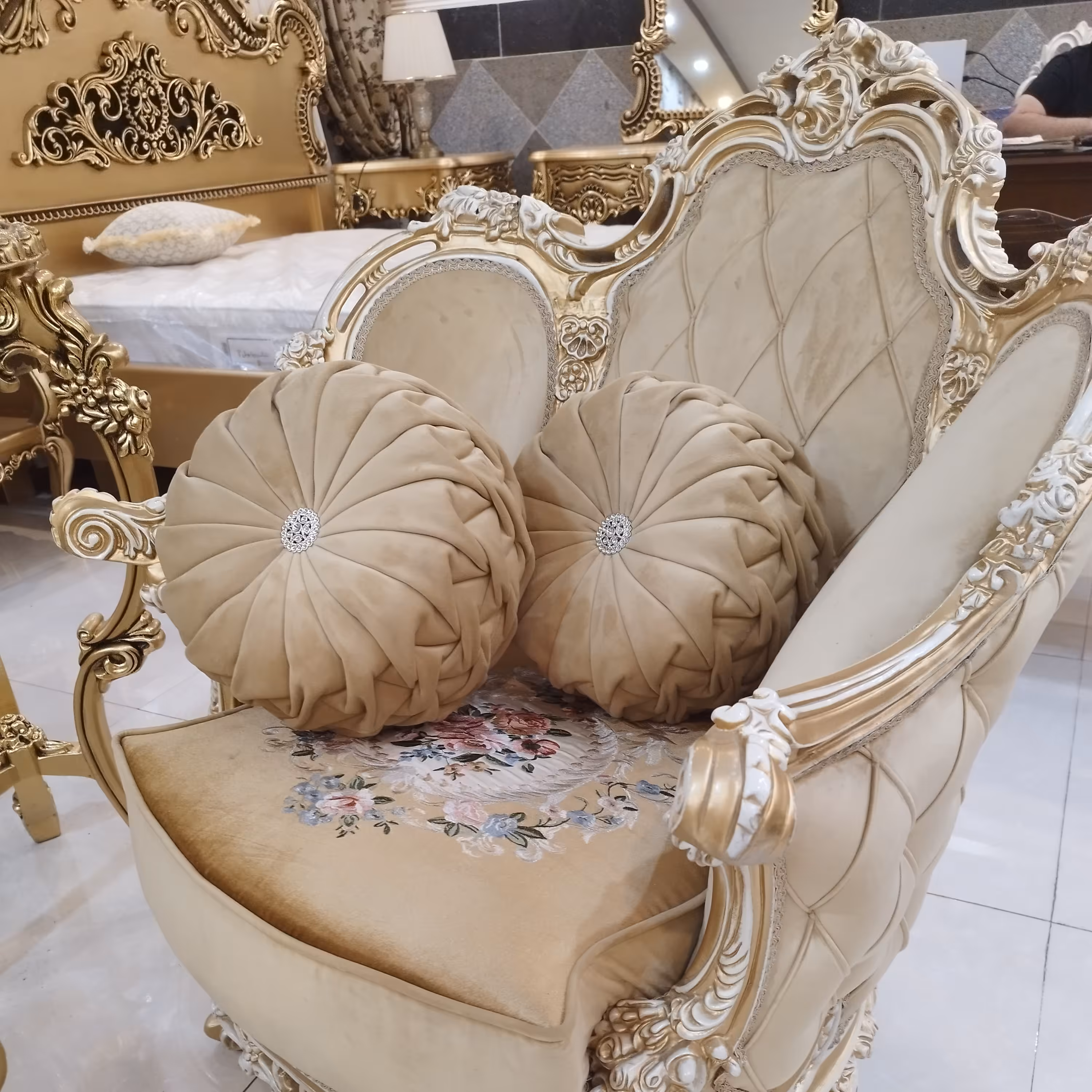 بسته دو عددی کوسن تزیینی دوخت دست با پارچه اویاز 