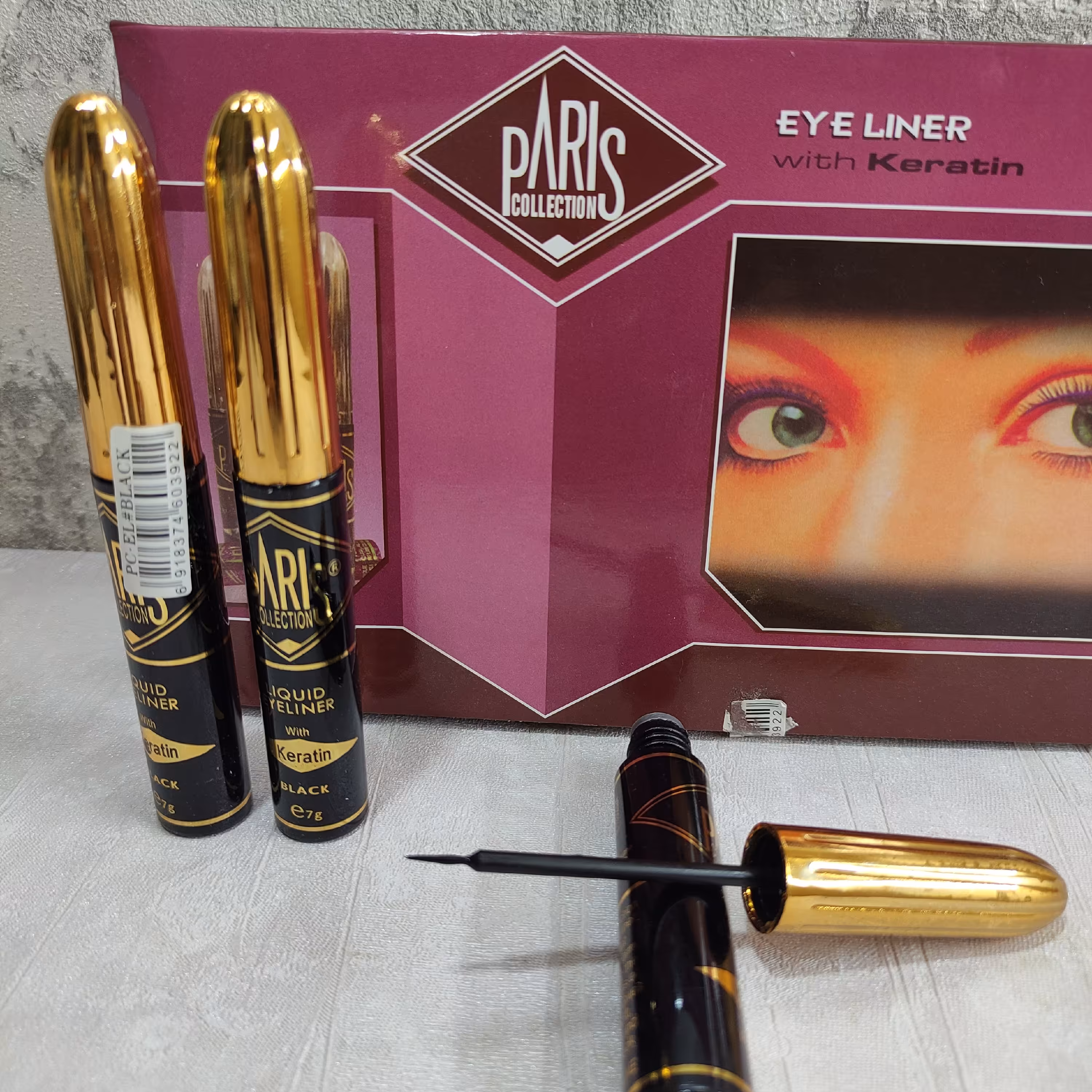 خط چشم مویی پاریس 