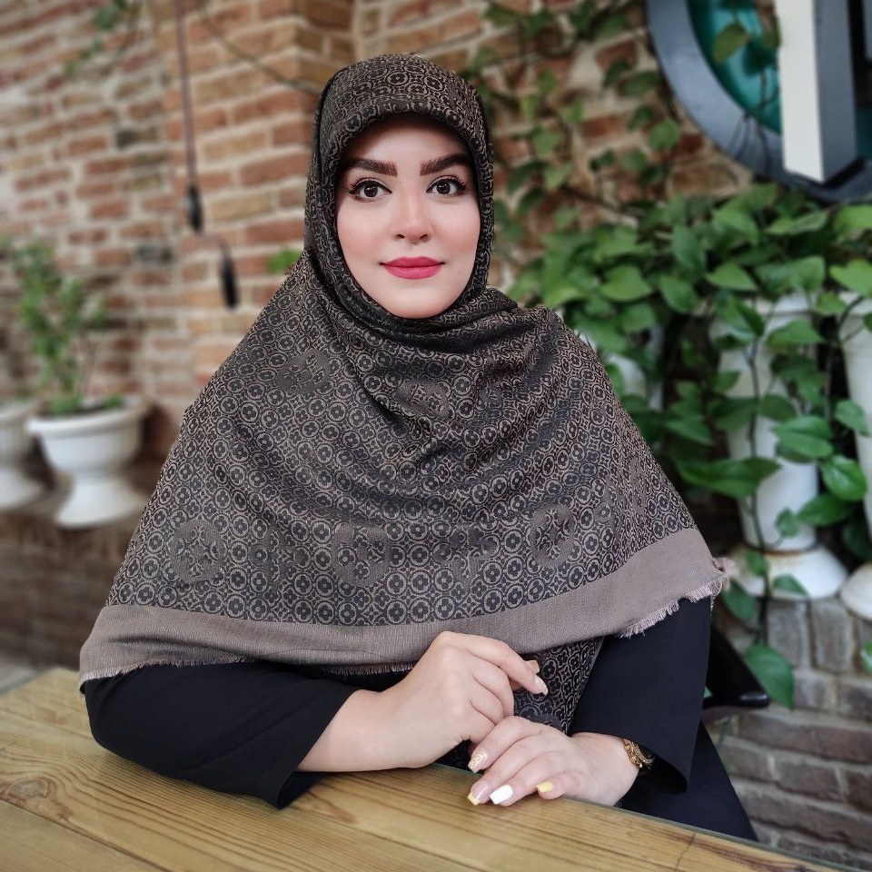 روسری نخ ابریشم ژاکارد دو رو لمه دار