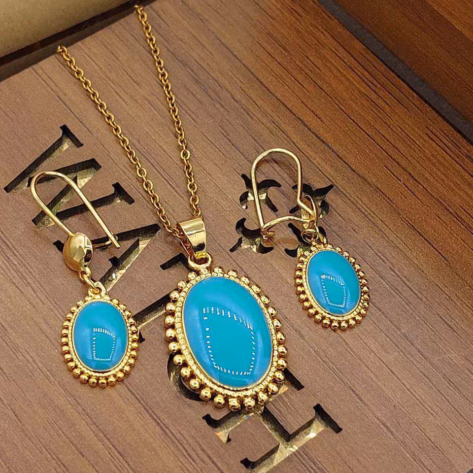 نیم ست طرح  طلا  دخترانه و زنانه 