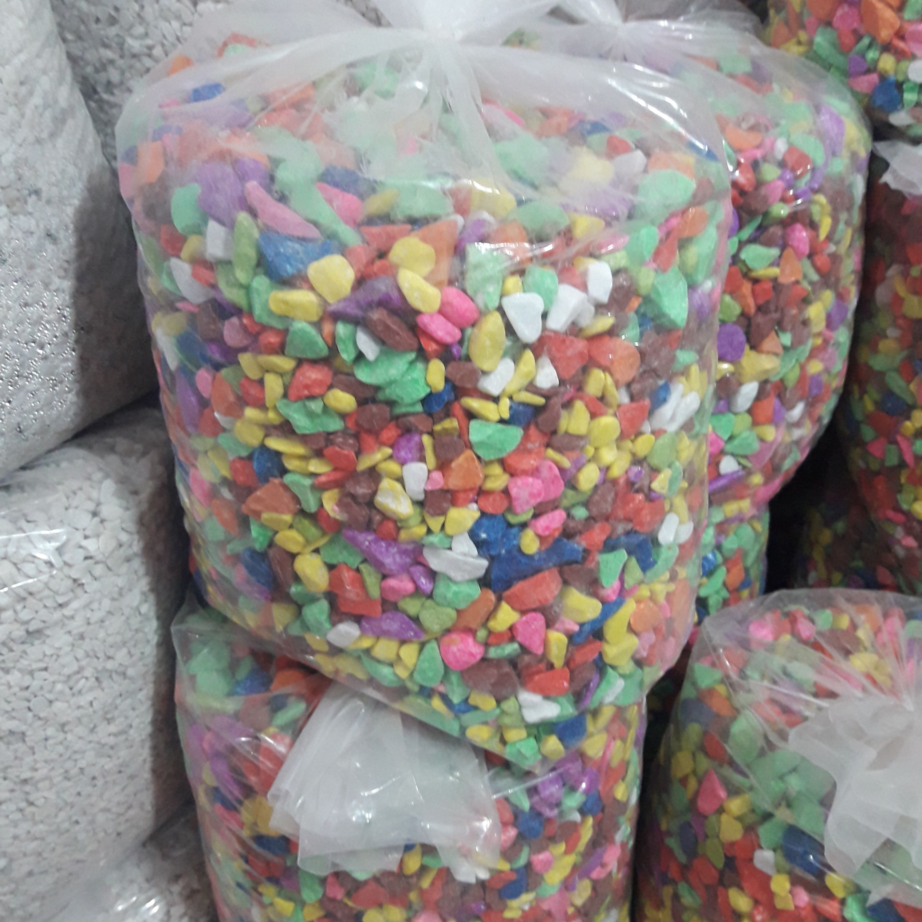 سنگ رنگی باغچه و گلدان و آکواریوم