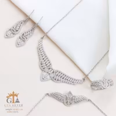 سرویس نقره زنجیری طرح بال فرشته با روکش رادیوم کد 12015