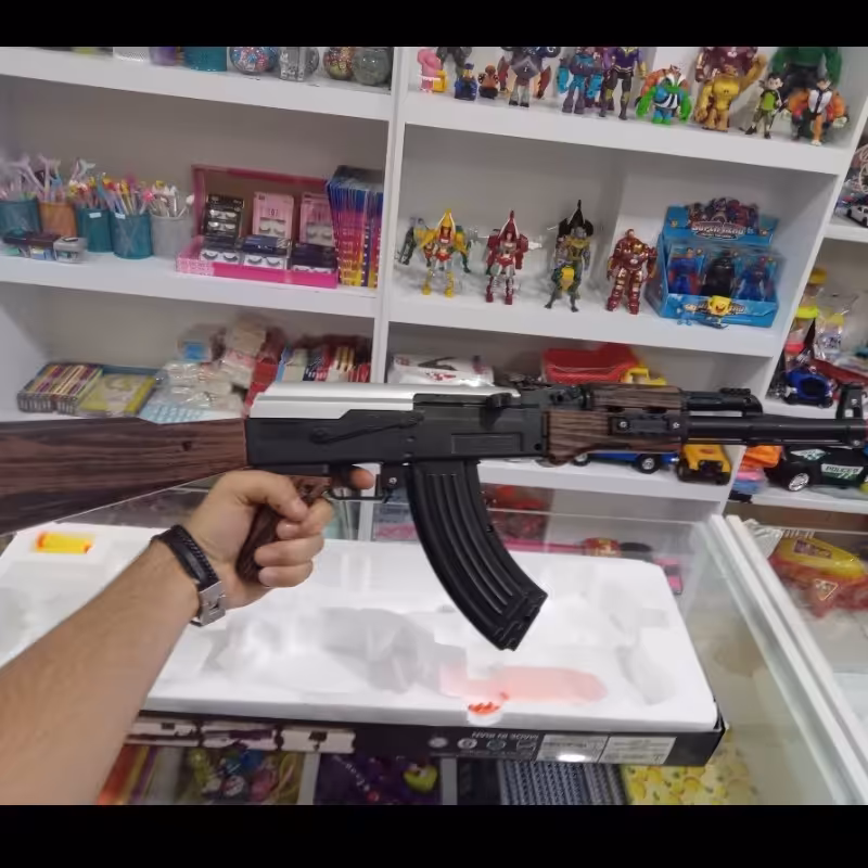 تفنگ اسباب بازی مدل مسلسل 