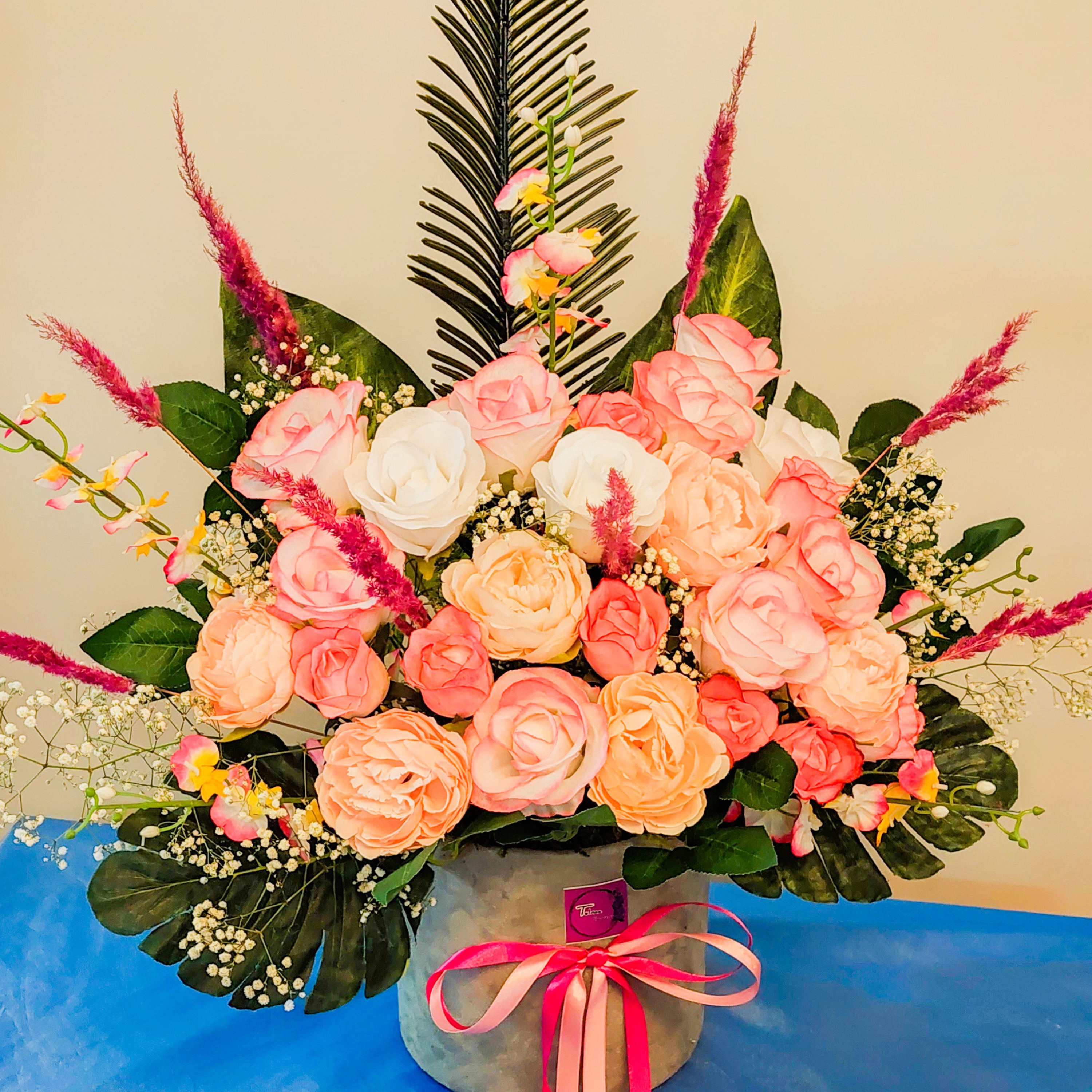 باکس گل مصنوعی