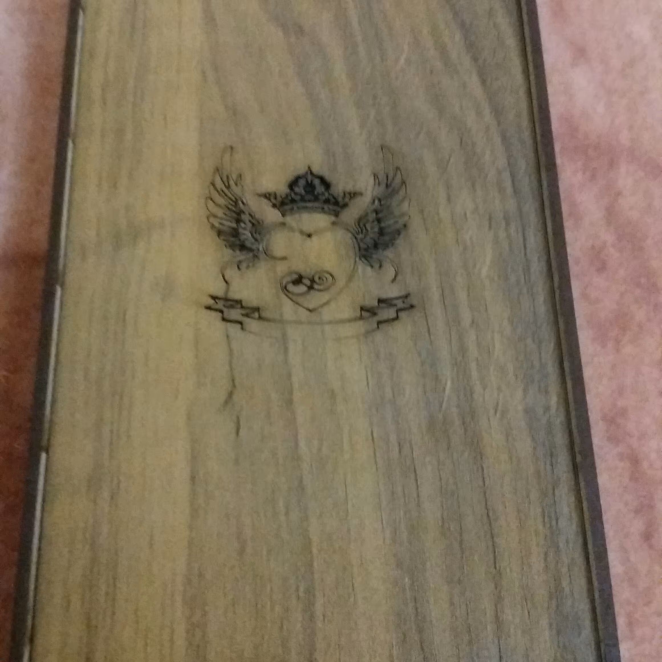 جعبه کادویی چوبی  ابعاد 22*12 حک شعر و متن دلخواه