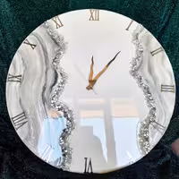 ساعت طرح سنگ مرمر مر رزینی.