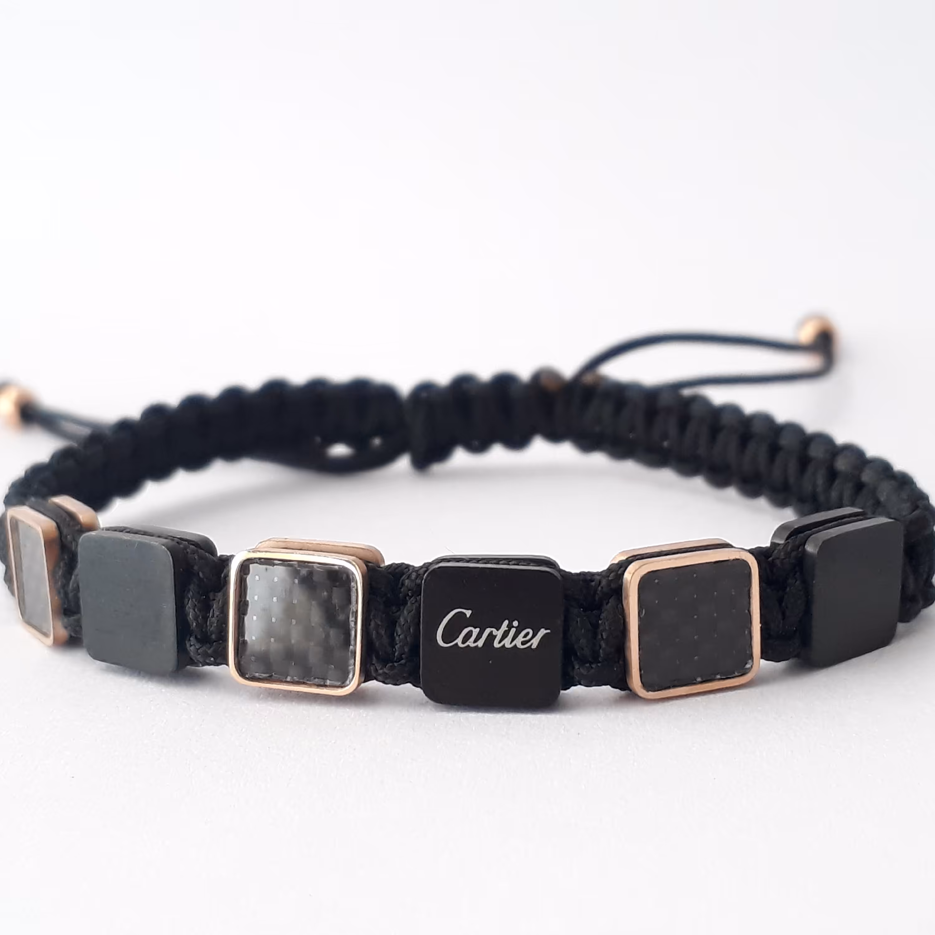 دستبند پشت ساعتی