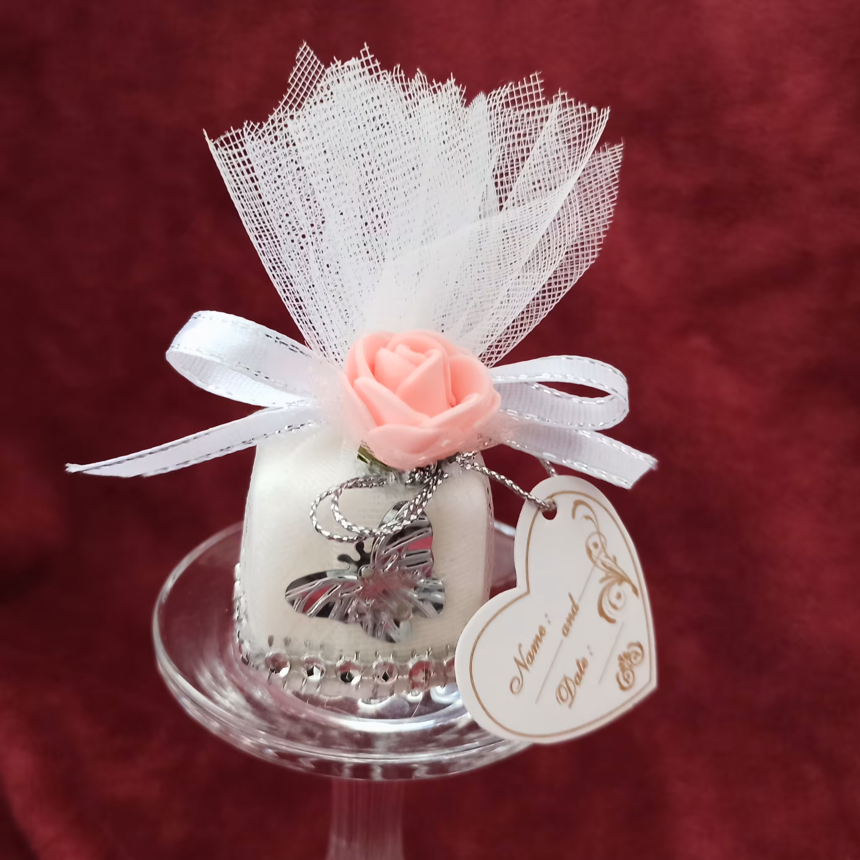 گیفت عروسی قند وپروانه 