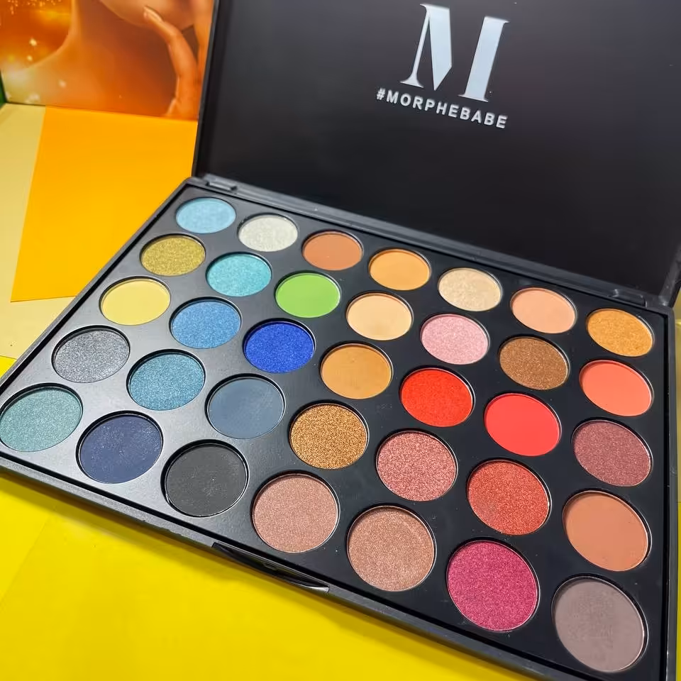 سایه 35 رنگ مورف پالت بسیار با کیفیت محصول مشترک تایوان و استرالیا 
