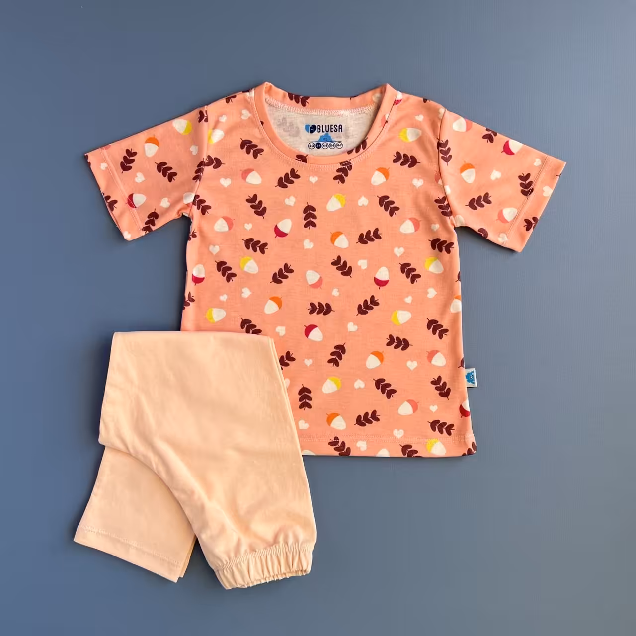 ست تیشرت چاپی طرح بلوط و شلوار  نخ پنبه  بلوسا