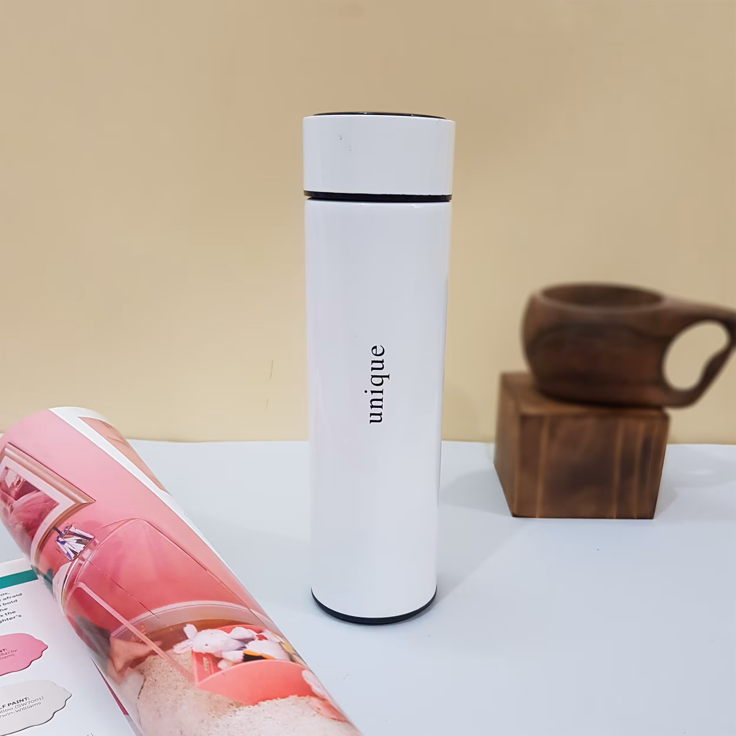 فلاسک هوشمند دیجیتالی  یونیک  0.5لیتر درجه دار  نگهدارنده مایعات گرم و سرد سفید