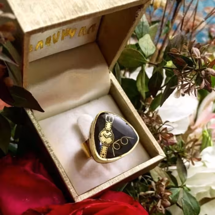 انگشتر رزینی ساعت و عینک