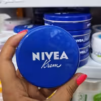 کرم مرطوب کننده نیوآ مدل جارحجم 50 میلی لیتر