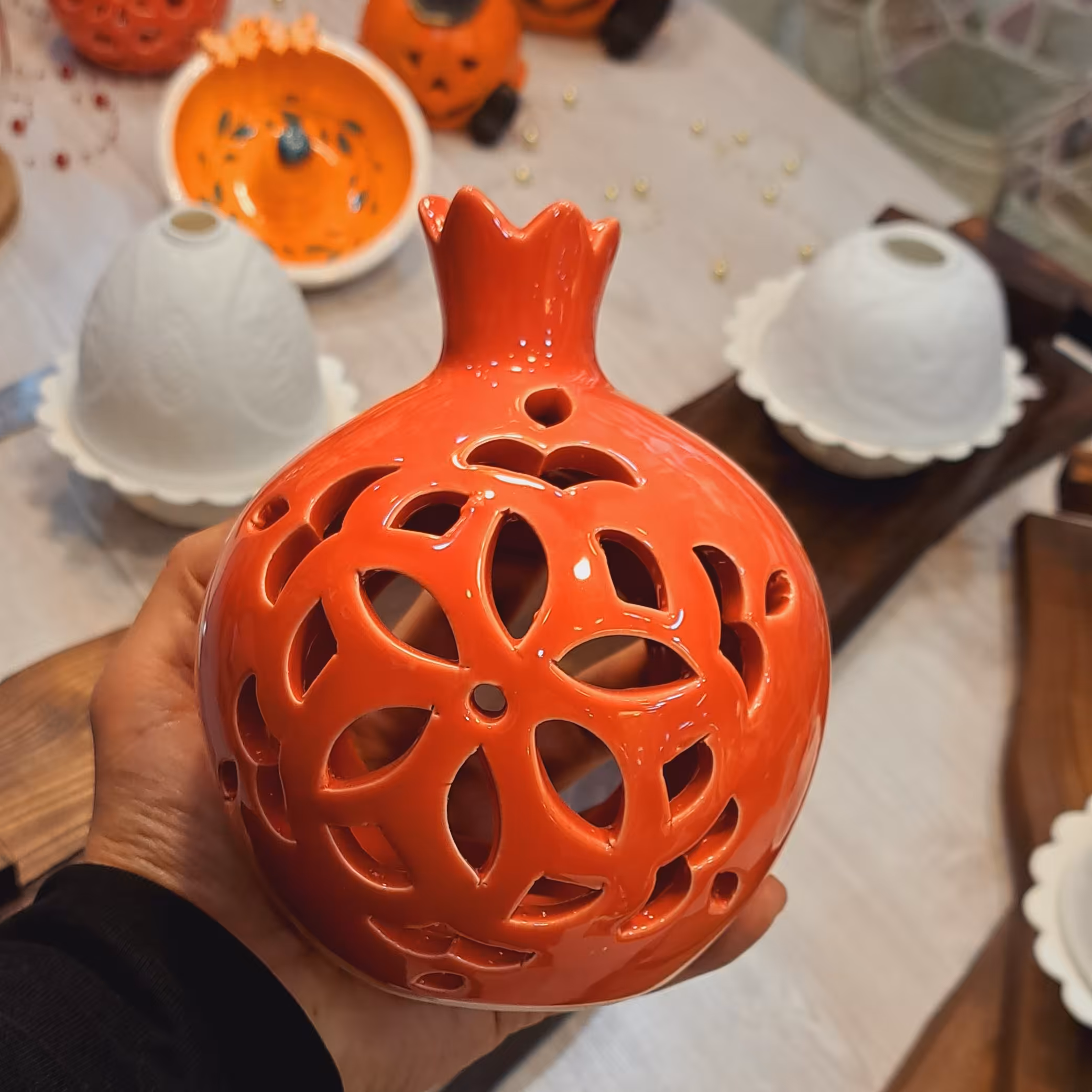 جاشمعی یلدا جاشمعی انار دستساز جا شمعی قرمز جاشمعی هالووین  انار دکوری دکور یلدایی شمع انار سفره شب چله