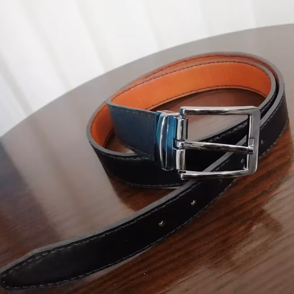 کمربند  چرم دو رو چرم با رنگهای دلخواه شما با سگگ  گردشی از استیل مرغوب