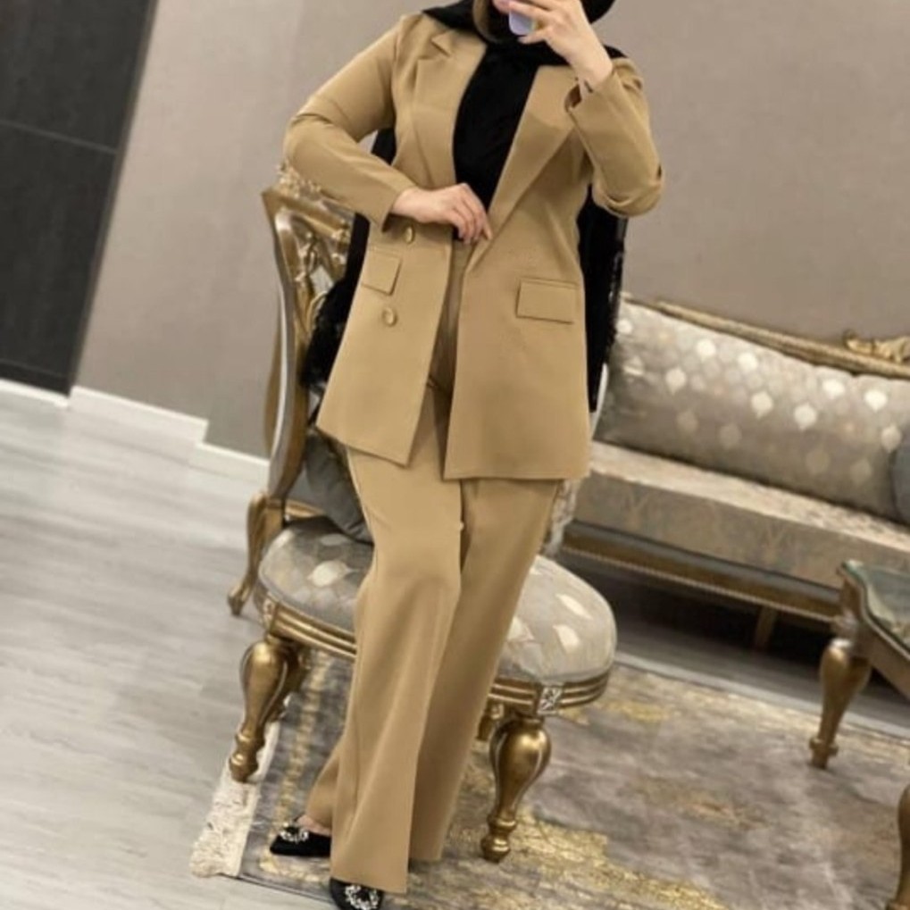 کت شلوار زنانه جنس مازراتی ( مانتو شلوار مانتوکتی مجلسی )