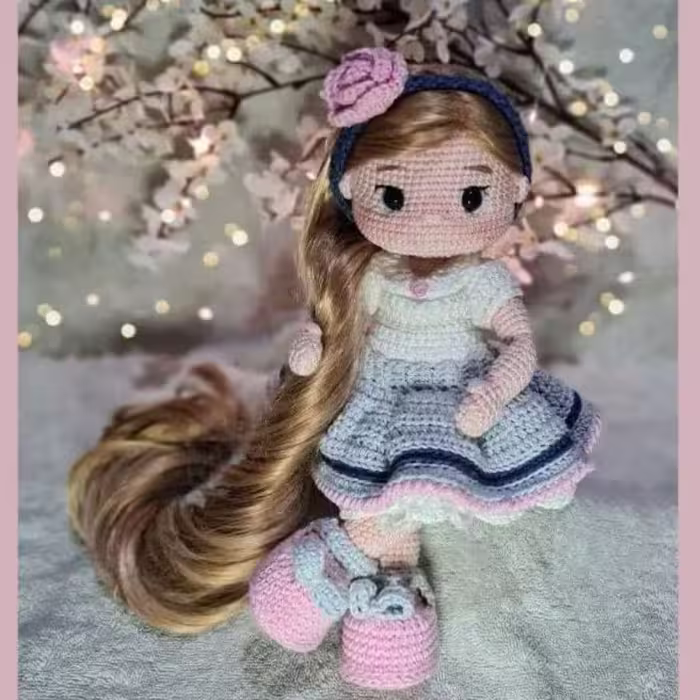 عروسک بافتنی دختر ماری