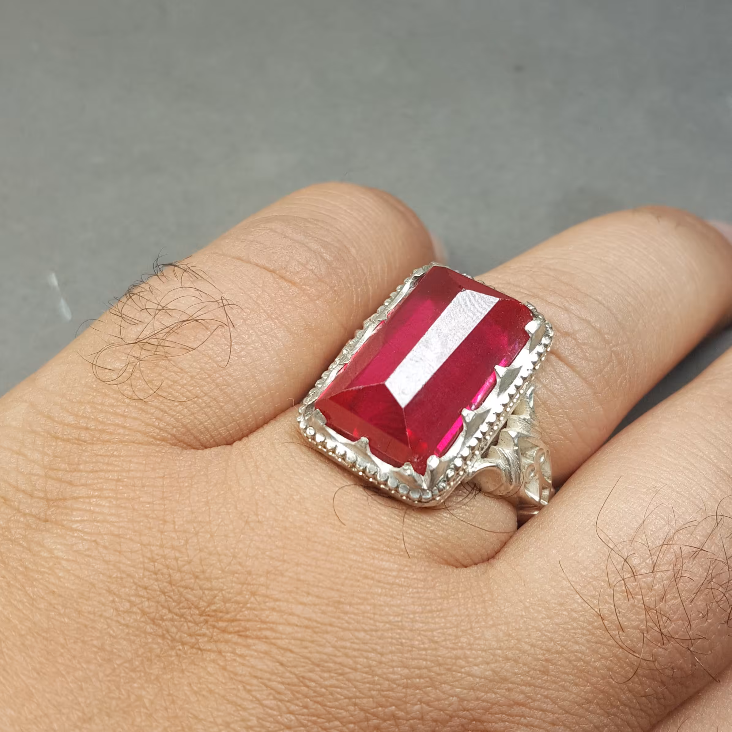 یا قوت انگشتر