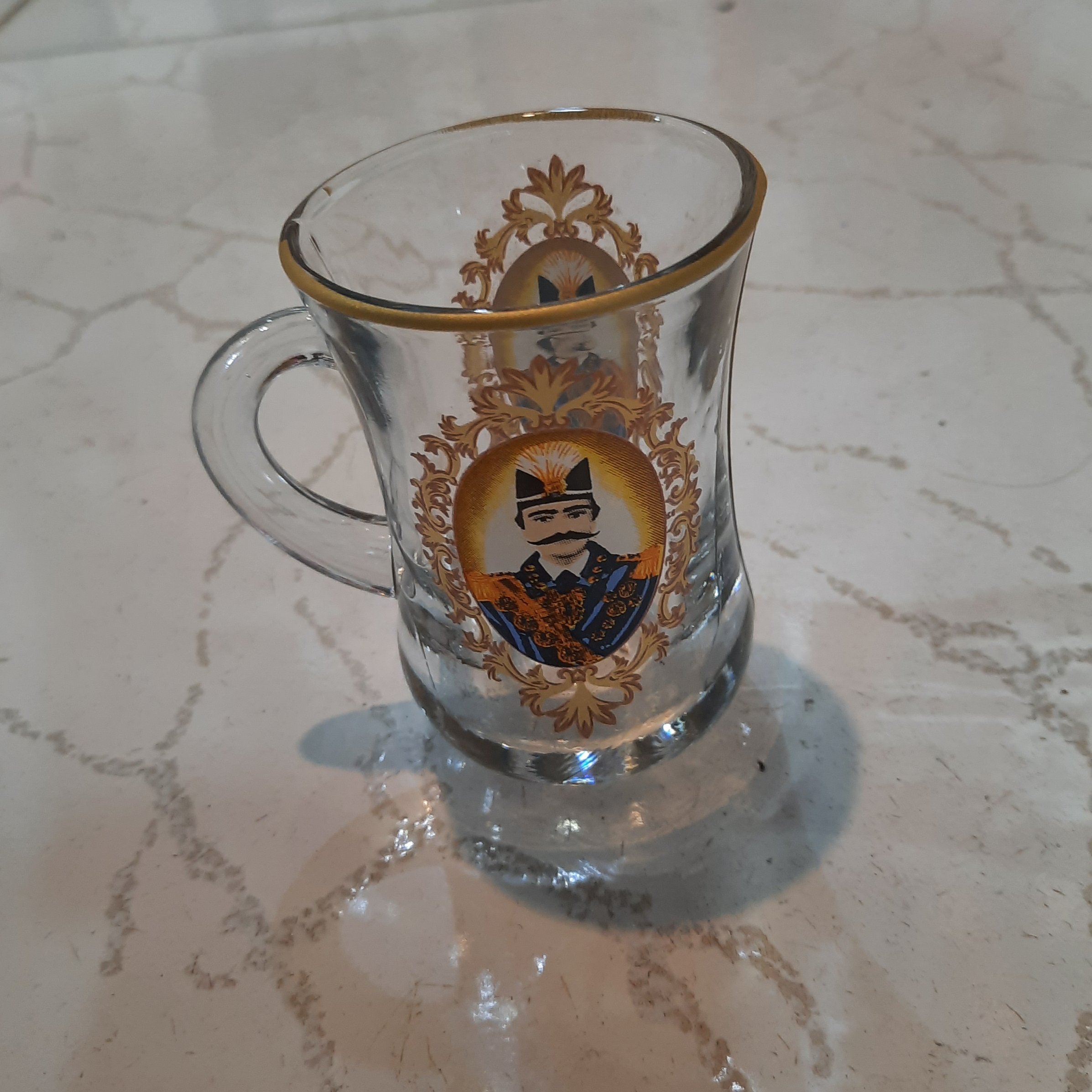 استکان کمرباریک شاه عباسی فنجان شاه عباسی شیش عددی فنجان کمر باریک فنجون چای خوری 