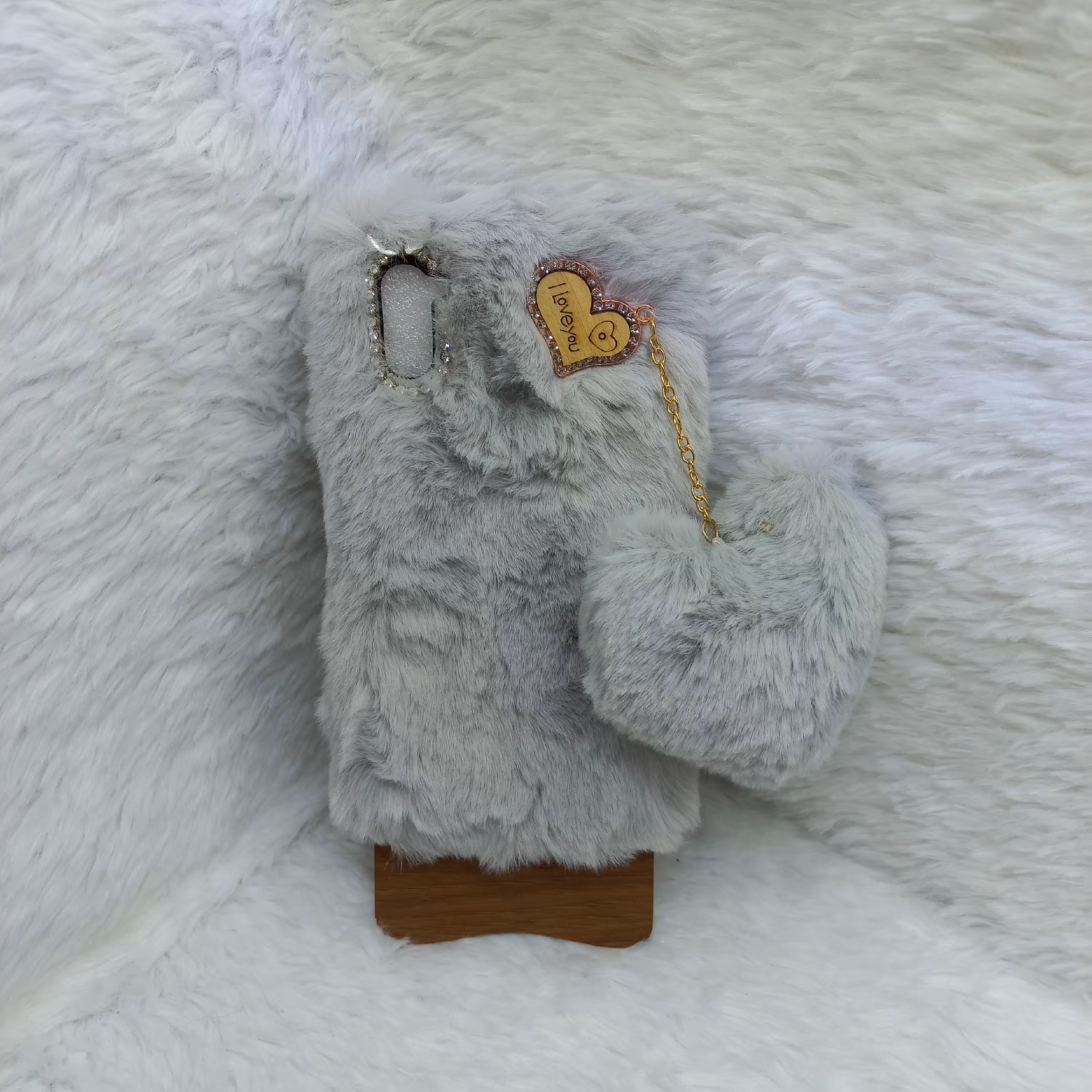 گارد دخترانه فانتزی A11 خزدار با آویز قلب مناسب گوشی سامسونگ A11 و M11 رنگ طوسی