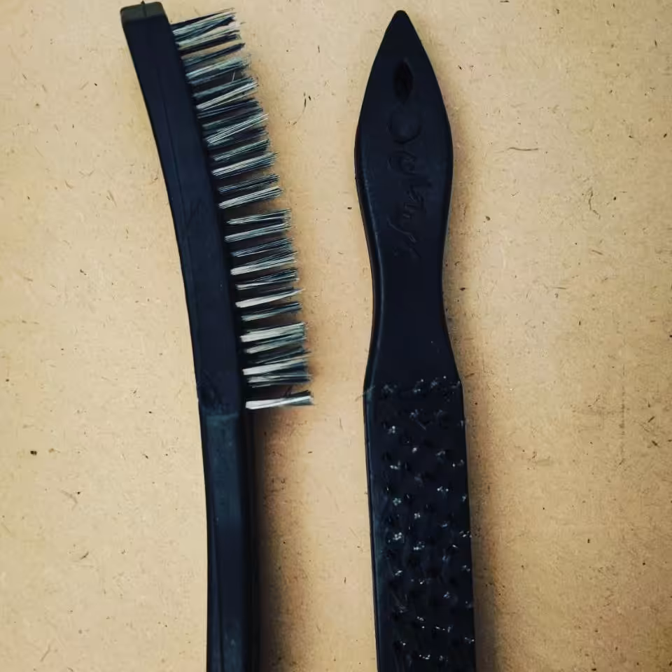 فرچه سیمی دسته پلاستیکی 