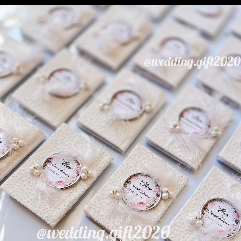 یادبود قران عروس