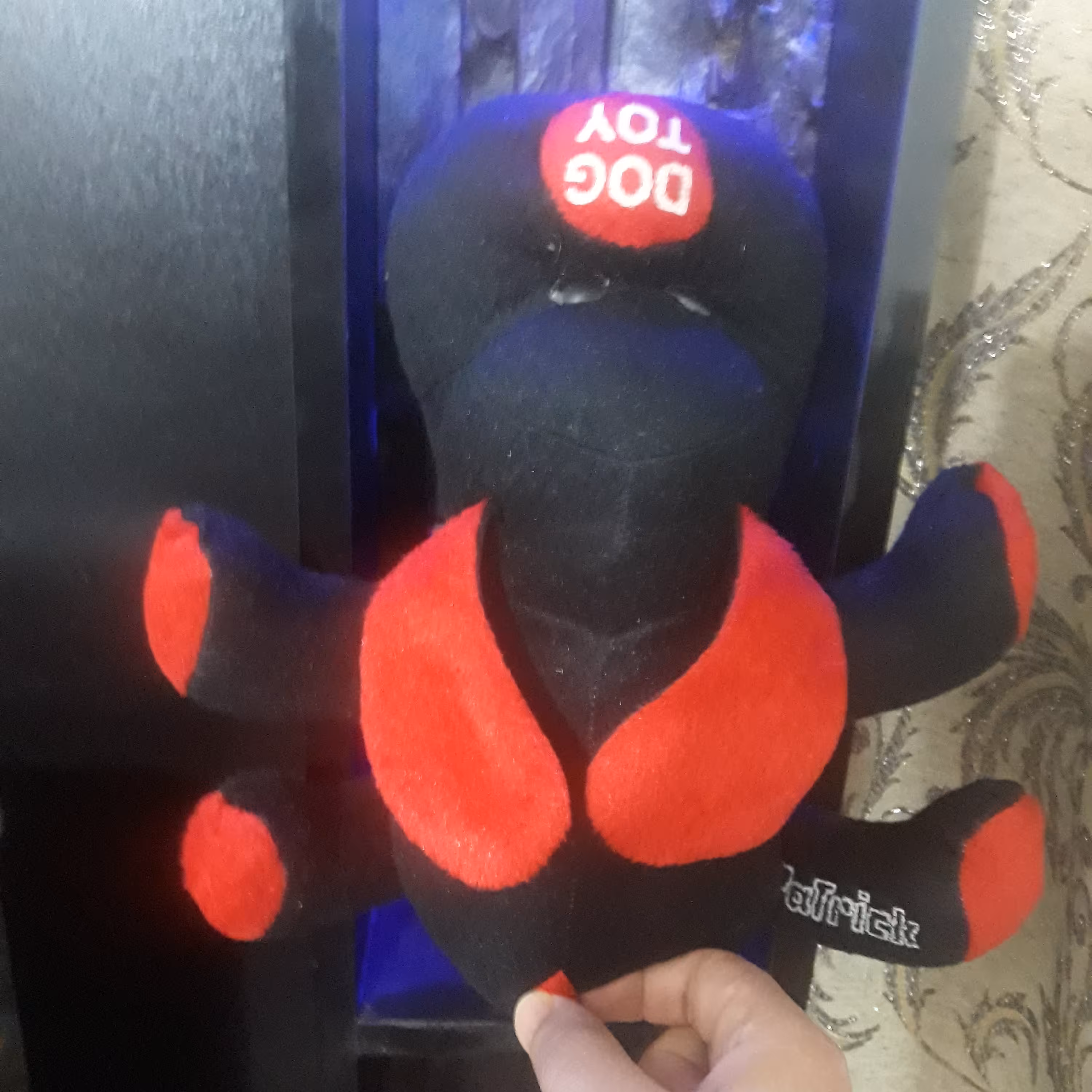 عروسک سگ مشکی