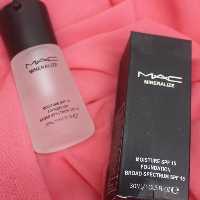 پرایمر و زیرساز ارایشی مخملی و ابرسان مک