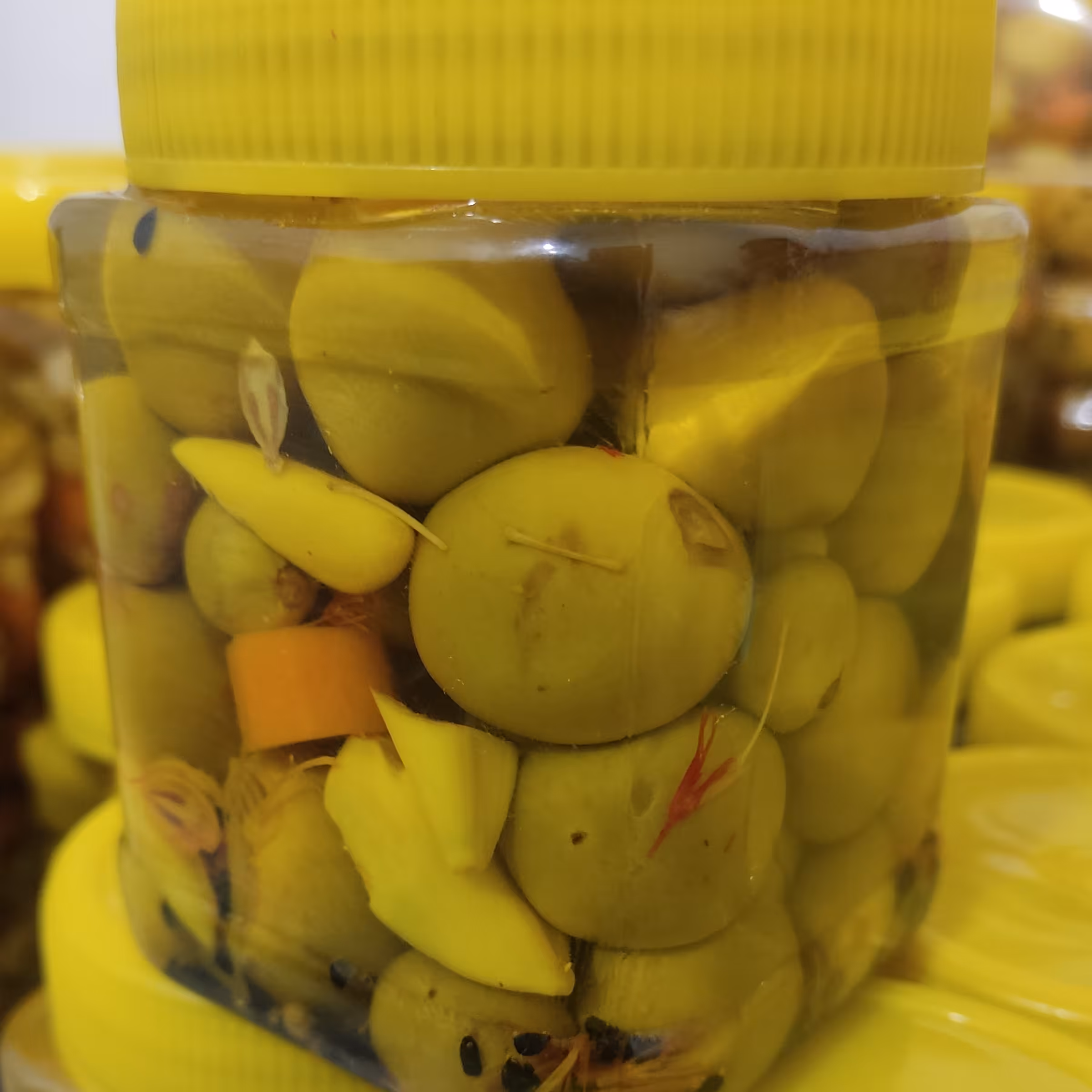 ترشی پوهیل (سپستان) یه ترشی متفاوت و تند