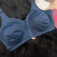 سوتین پرسی اما 