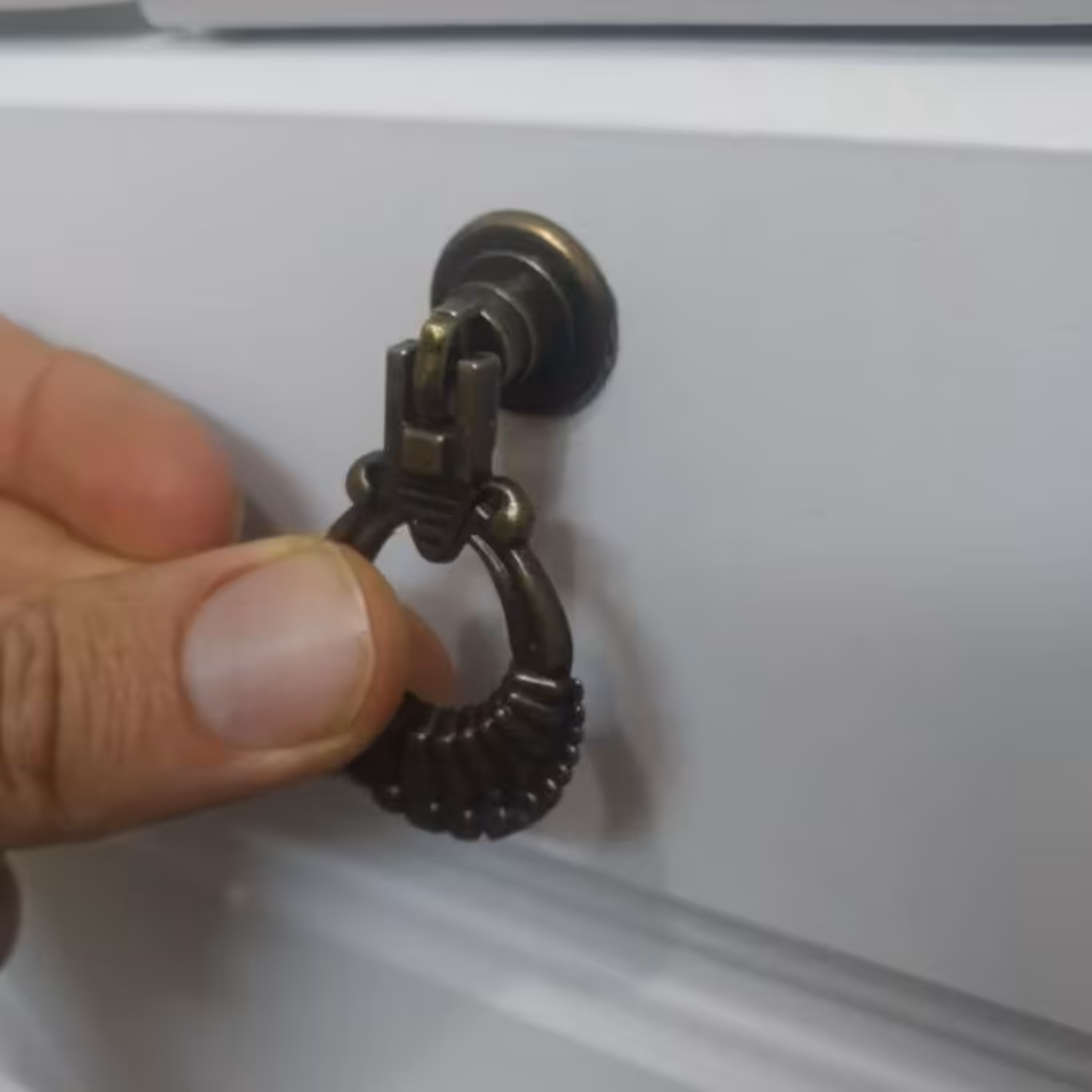 دستگیره کابینت تک پیچ مدل df56 بسته 5عددی