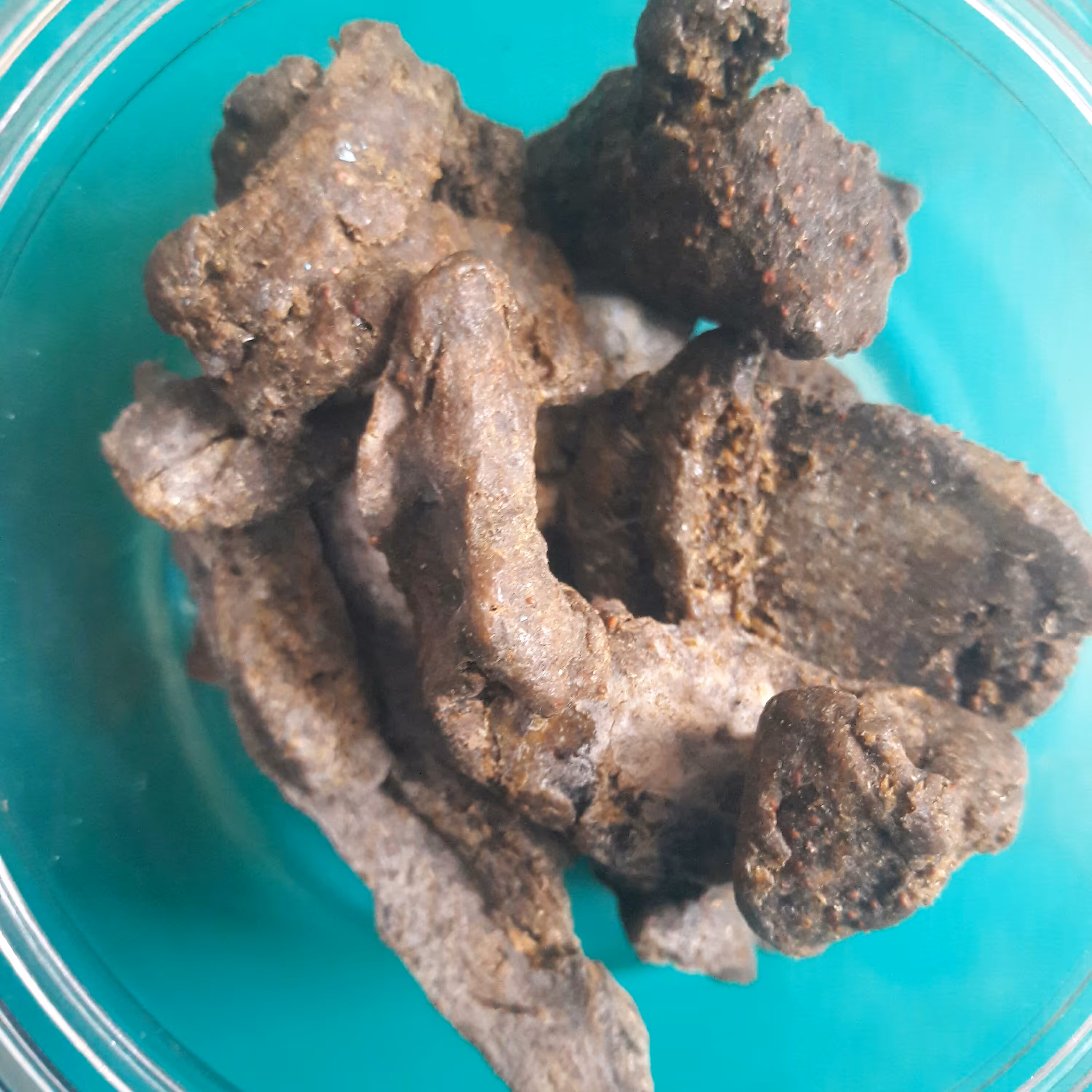 بره موم اصل و خالص بدون حرارت و تغییر در شکل (200 گرمی)