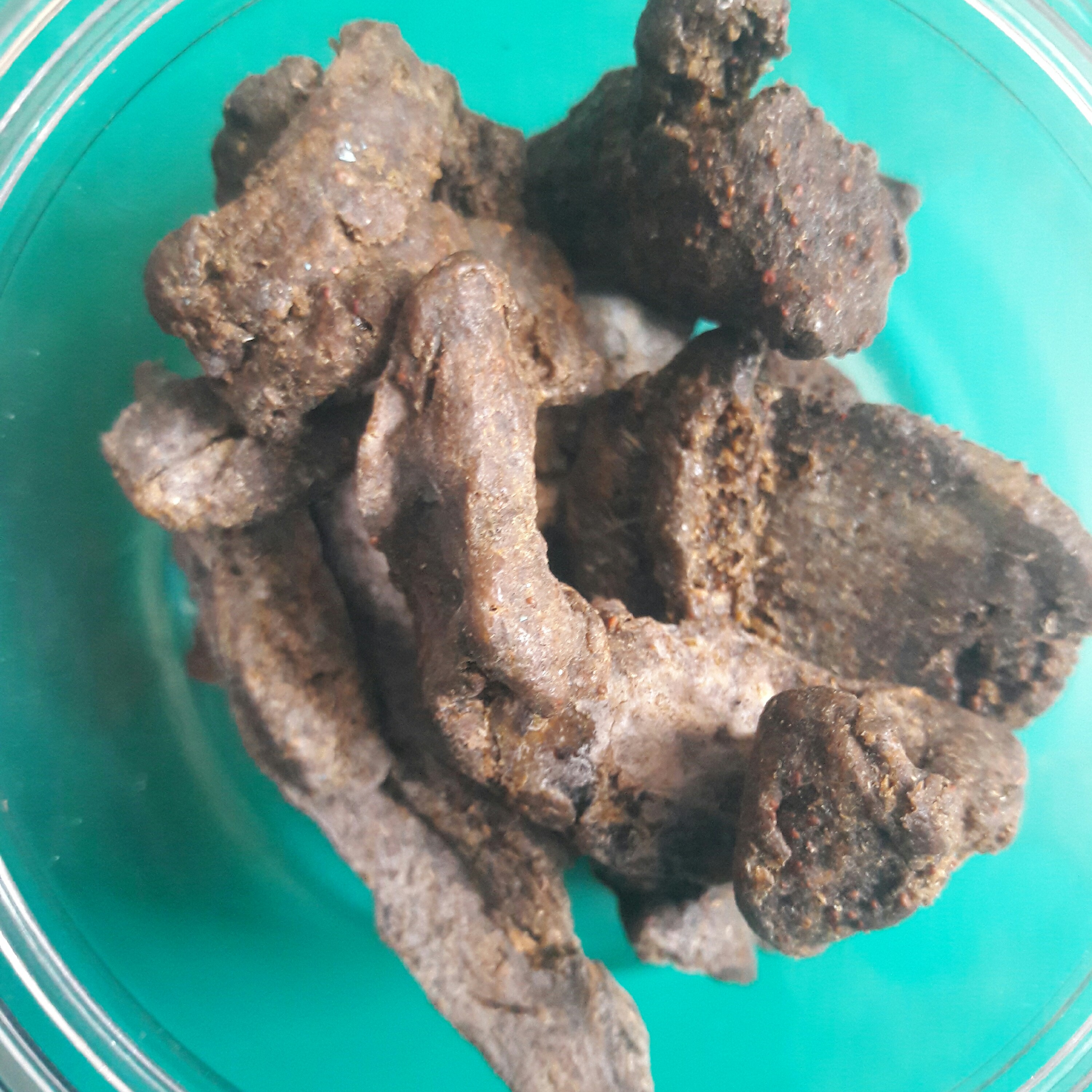 بره موم اصل و خالص بدون حرارت و تغییر در شکل (200 گرمی)