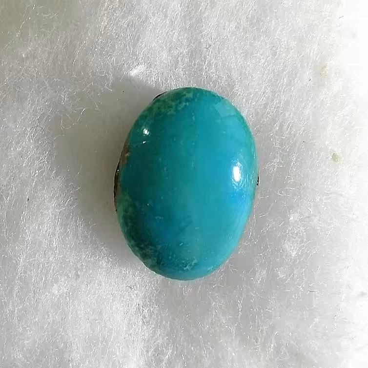 نگین فیروزه نیشابوری اصل ذات عجمی مغز سنگ رنگ و بافت و جلای عالی بسیار زیبا و خوشرنگ مناسب انگشتر مردانه و زنانه 