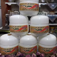 کرم گیاهی گلاب