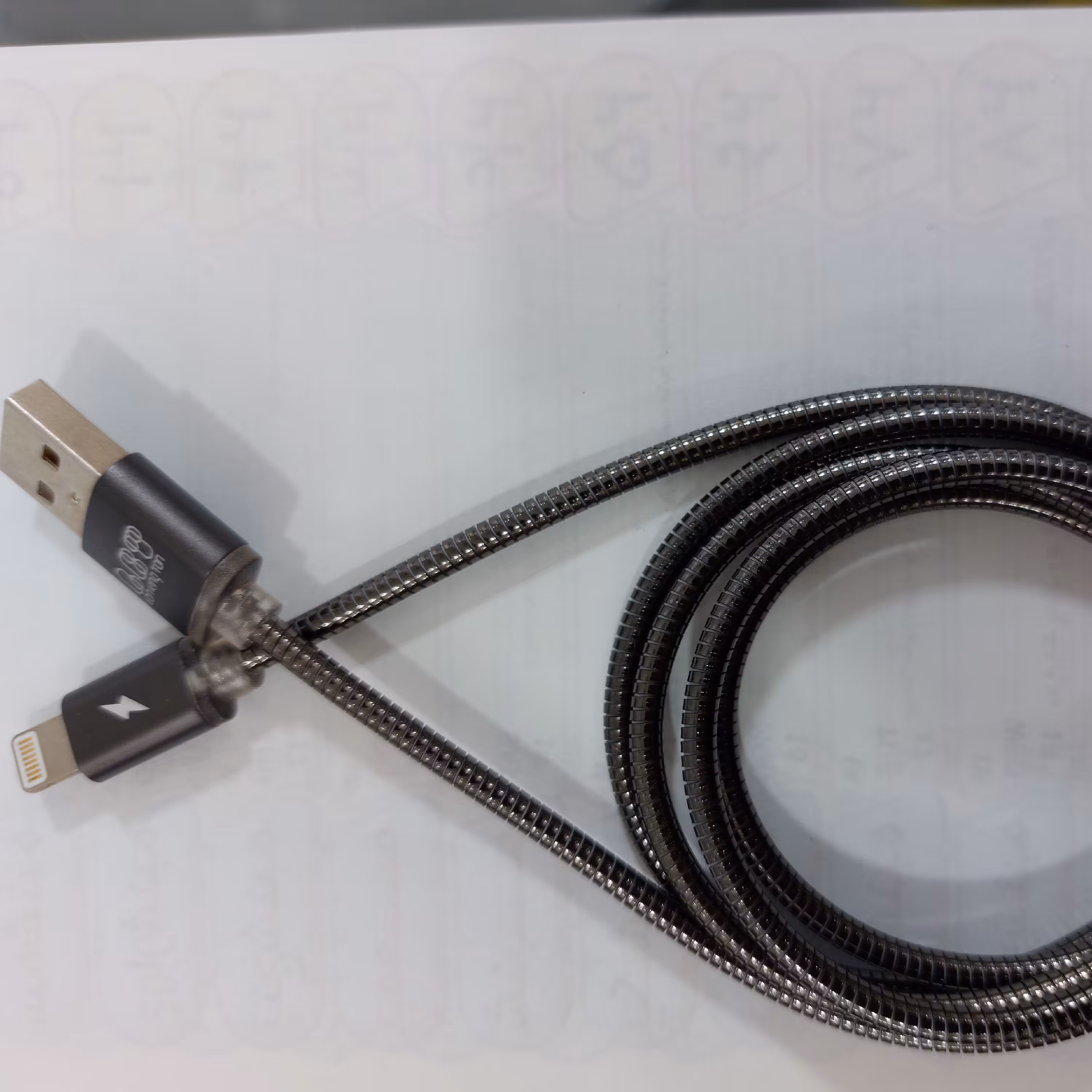 کابل آیفون کابل شارژ فلزی  آیفون کابل با روکش فلزی ایفون 6 ایفون 7 ایفون 8