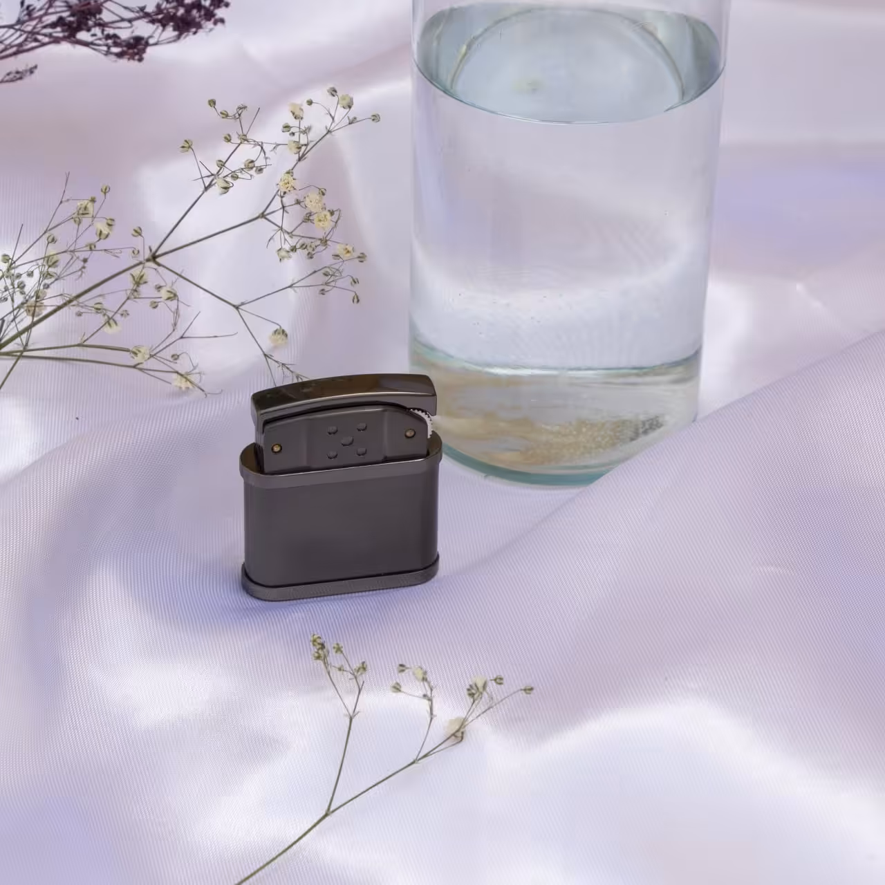 فندک گازی دلفین طرح کتابی   