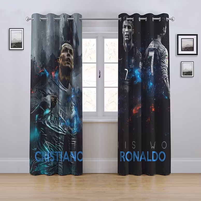 پرده پانچی مدل کریستین رونالدو ابعاد ارتفاع280در عرض145