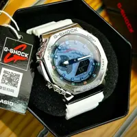 ساعت  مچی جی شاک GA2100دور فلزی  بند سفید(جیشاک GShock)های کپی تمام فول تنظیم اتوماتیک با پایتخت کشورها،اتولایت اتوماتیک