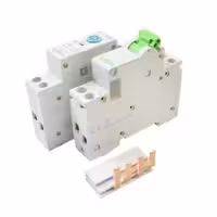 فیوز مینیاتوری هوشمند تک فاز 32 آمپر Tongou با کلید کنترلی و قابلیت کنترل از طریق Wifi