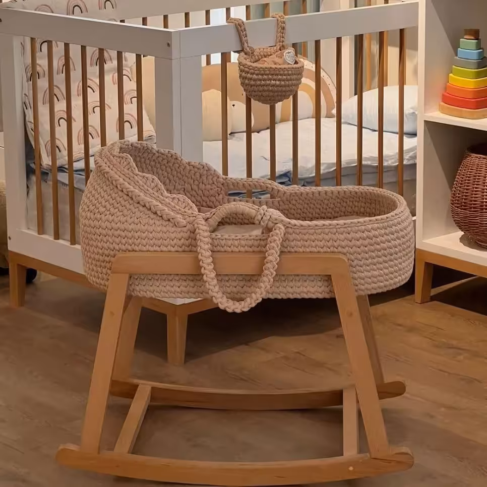 کریر نوزاد با سایه بان نیمه