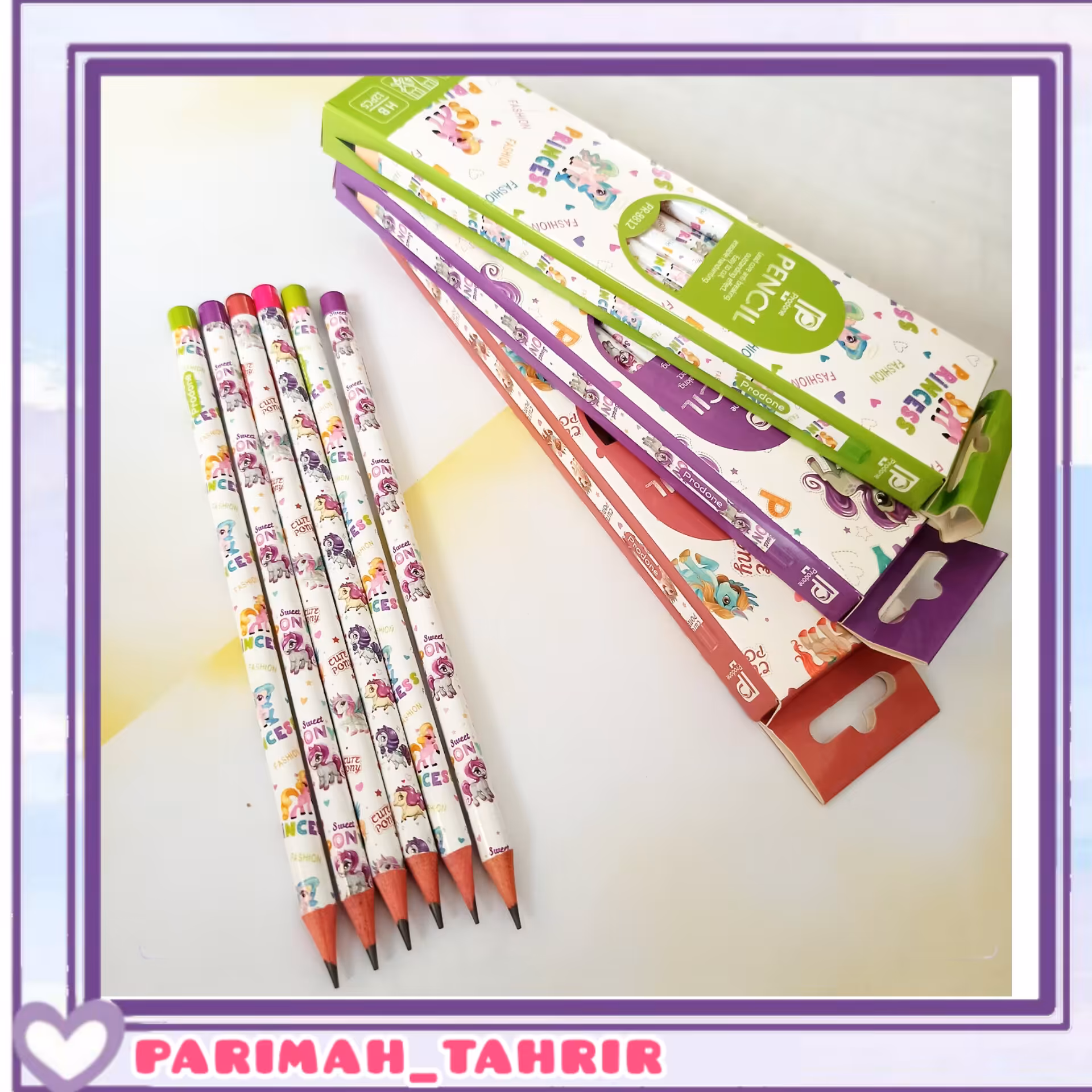 مداد سیاه یونیکورن، در سه طرح مختلف، با کیفیت