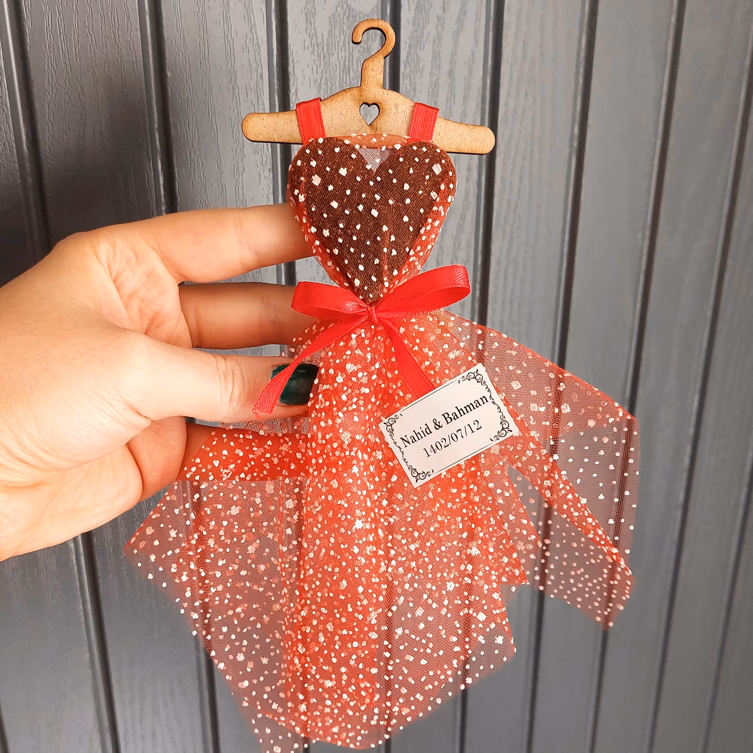 گیفت حنا قلبی لباس عروس قابل سفارش با هررنگ تور مدنظر شما (پس کرایه)