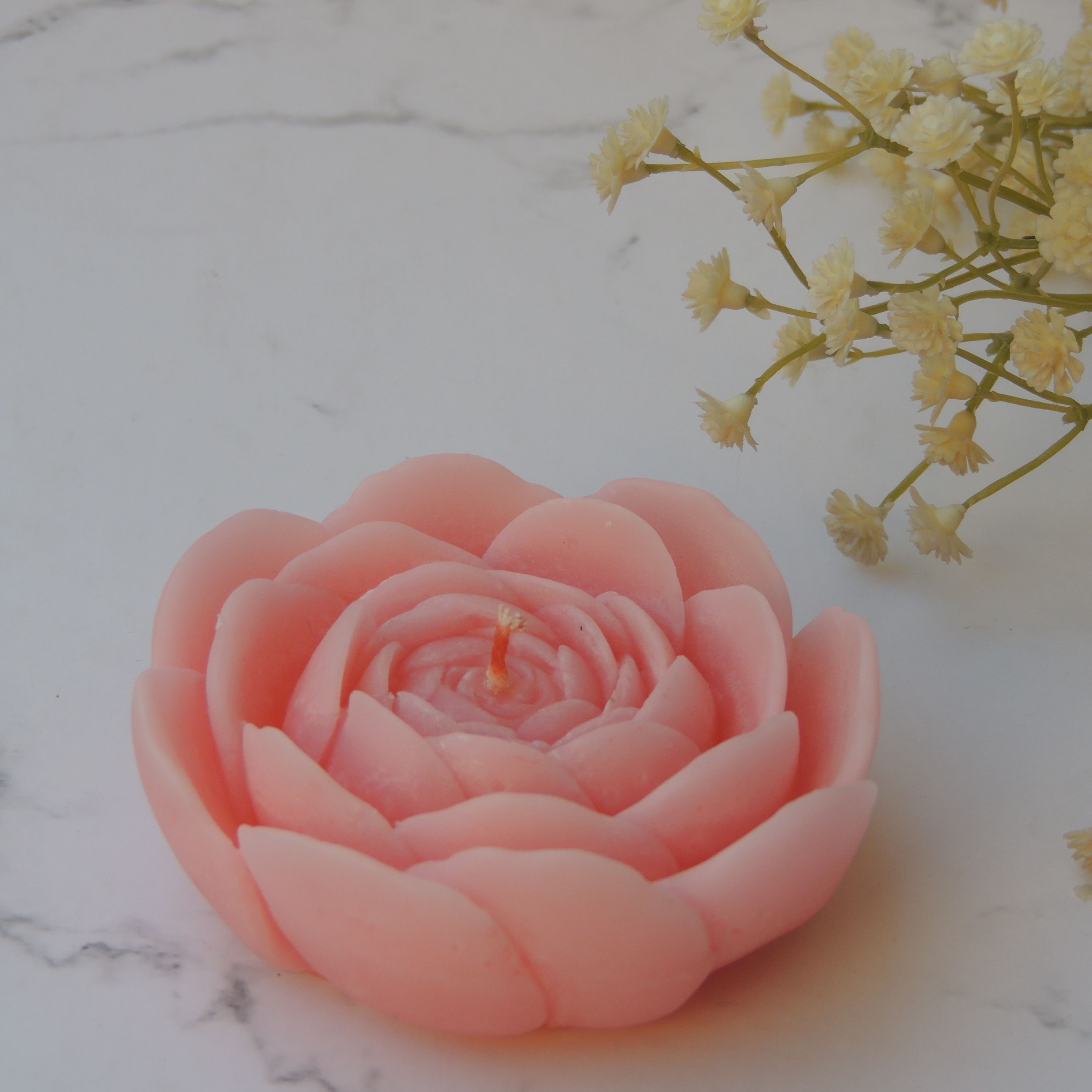 یسته 3 تایی شمع گل پیونی مخصوص هدیه (گیفت) و قابل سفارش دادن در رنگ های مختلف