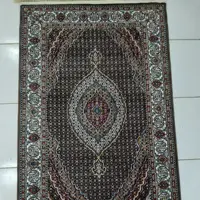 قالیچه یک در یک و نیم متر مستطیل ریزماهی گردویی پس کرایه