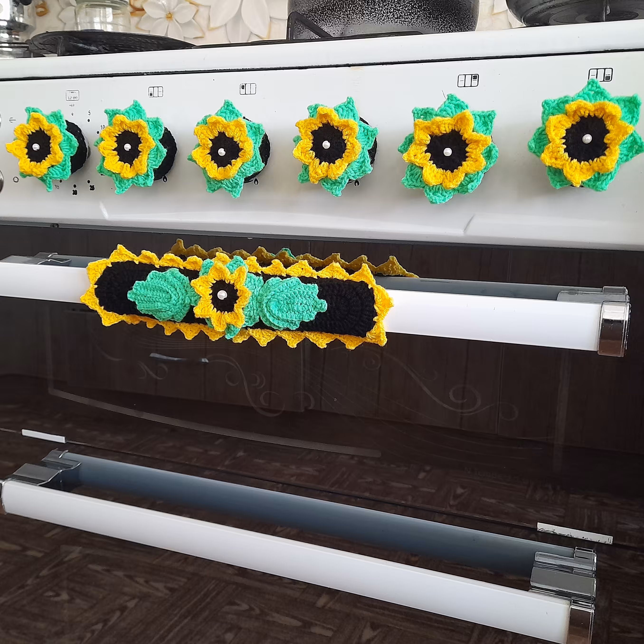 سرویس دستگیره  و پیچک گاز بافتنی 