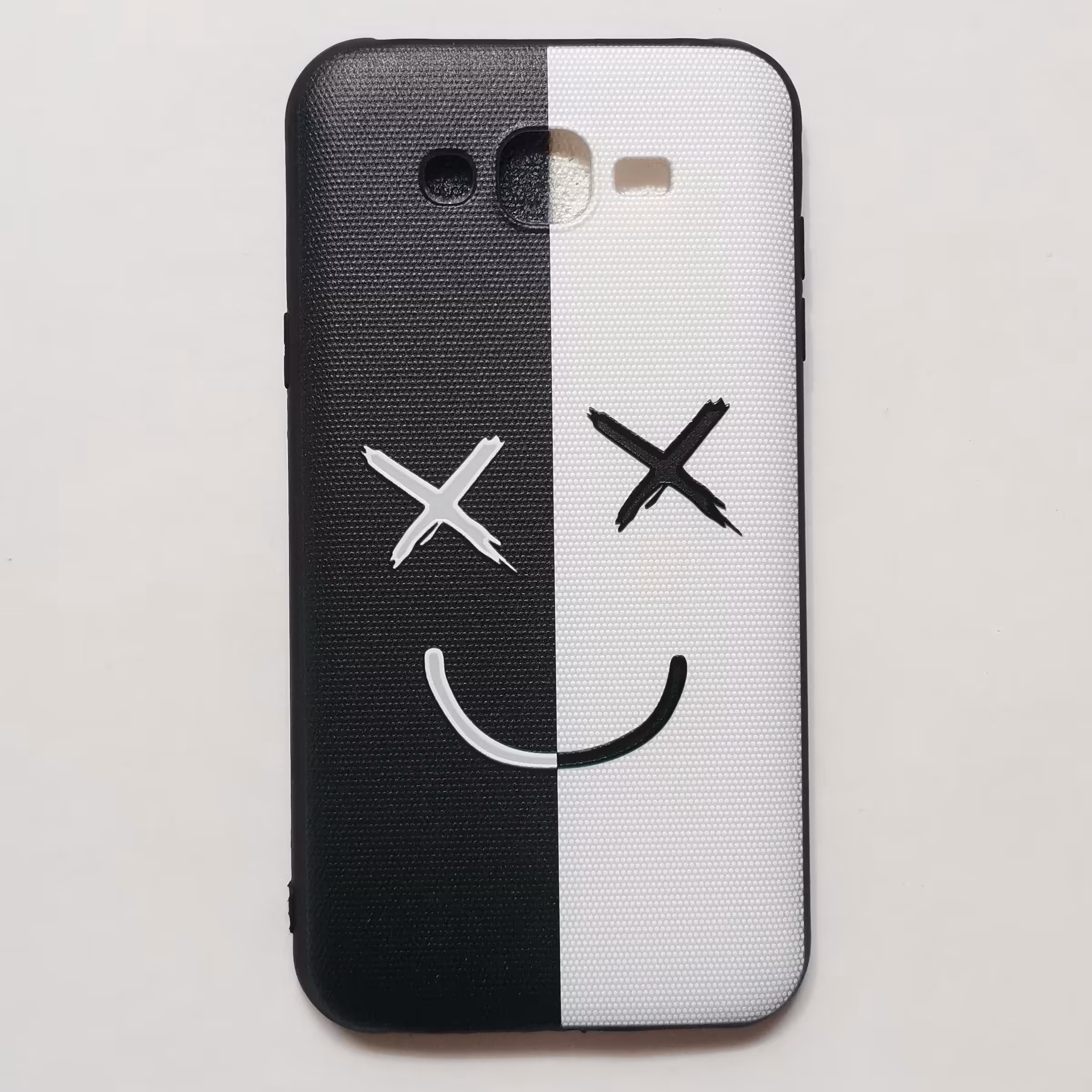 قاب طرحدار چشم ضربدری گوشی سامسونگ J7 2015 / J7 core