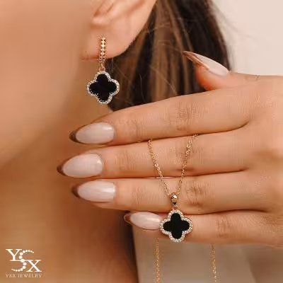 نیم ست ونکلیف مشکی