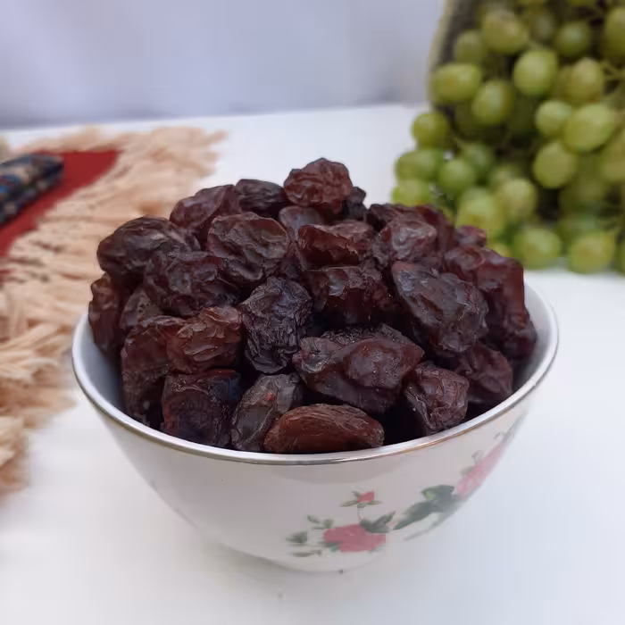 مویز قرمز شیرازی (یک کیلو)